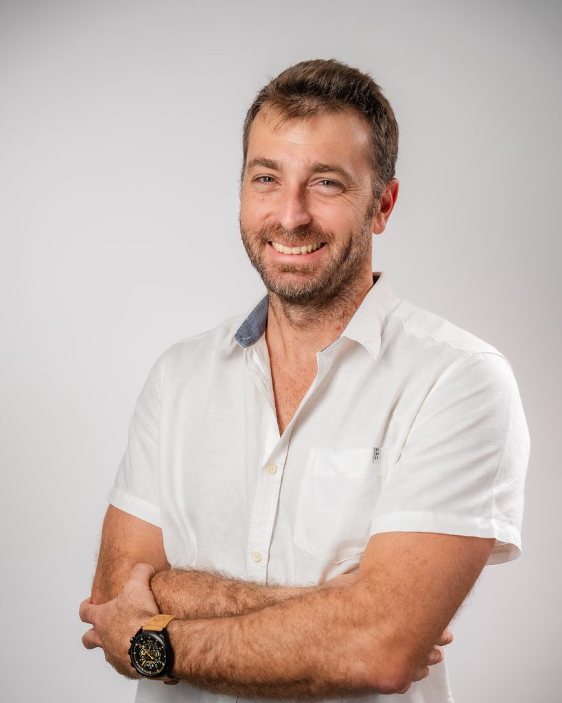 Laury LECOUSTOUR - LM -4